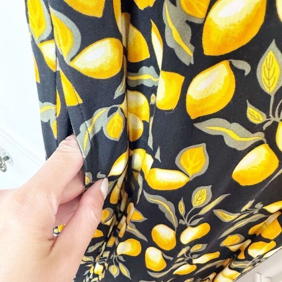LOFT Black Yellow Lemon Print Jumpsuit Spaghetti Strap Button Up Wide Crop Leg S - Picture 9 of 10